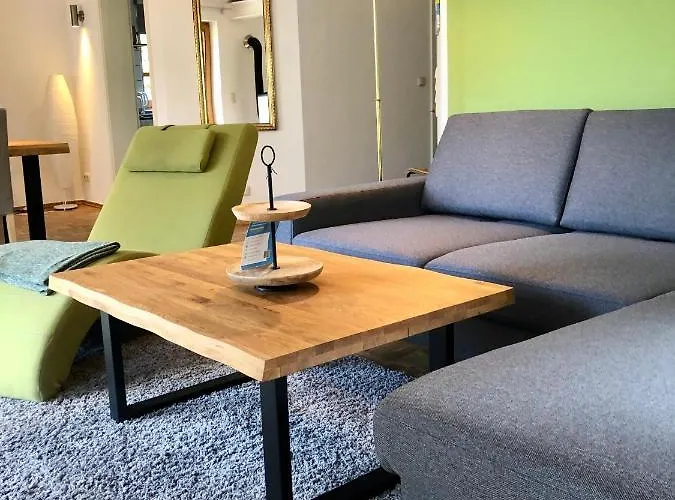Hinners-Hoff Apartments